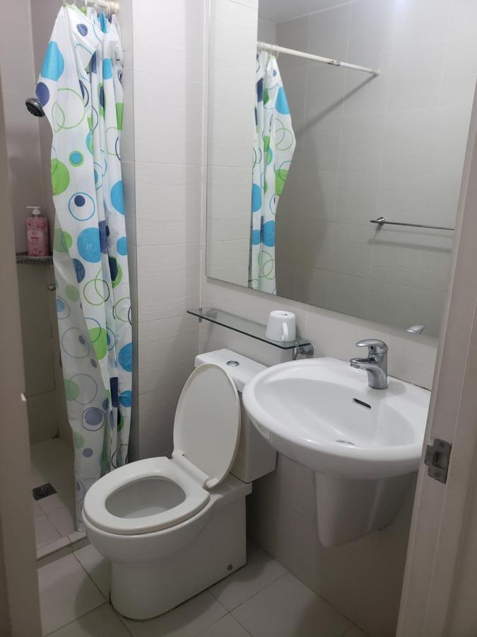 Sutherland Tower Acqua Private Residences Mandaluyong Exteriör bild