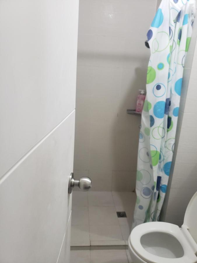 Sutherland Tower Acqua Private Residences Mandaluyong Exteriör bild